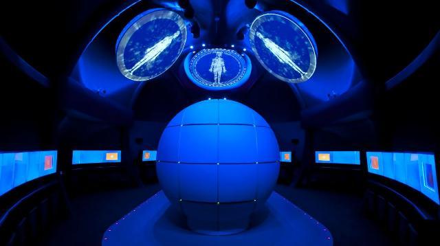 Centre of the Cell image