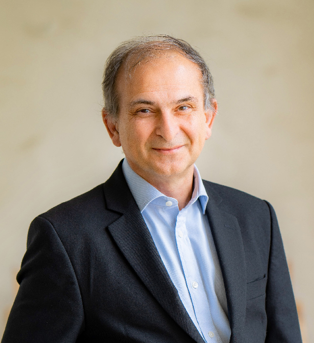 Image of Prof John Pasi