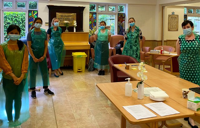 Queen Mary staff and student volunteers at a care home