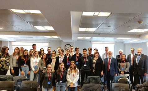 Adelaide student visit group in room 3.1 at CCLS