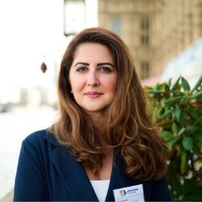 Photo of Dr Elnaz Kashef