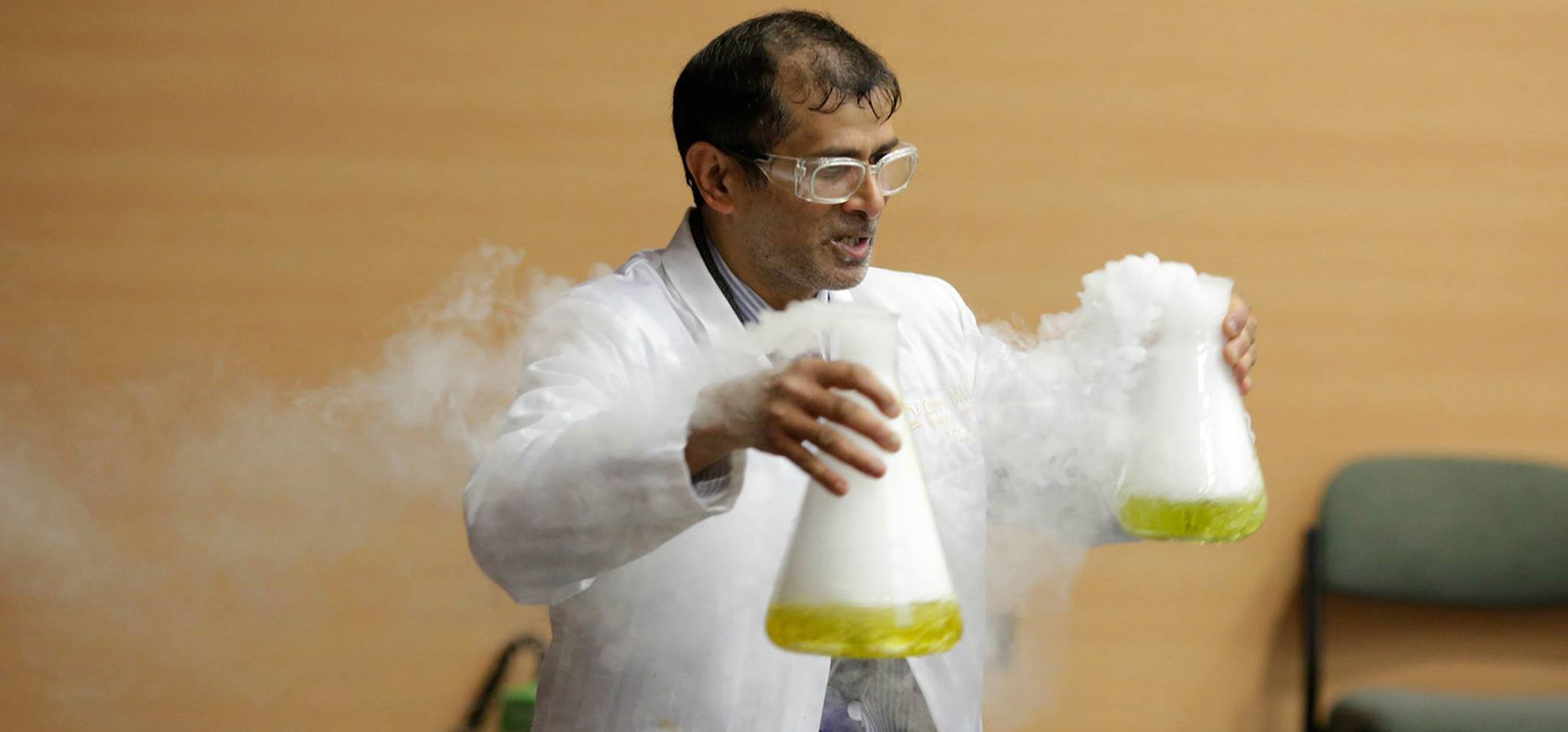 &ldquo;Lots of smoke and coloured solutions&rdquo;