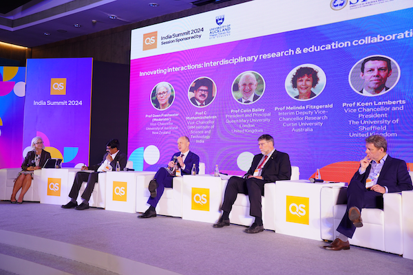 Colin Bailey speaking to an audience