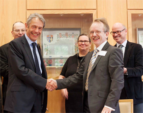 Professor Simon Gaskell and IBM's Gerry Reilly