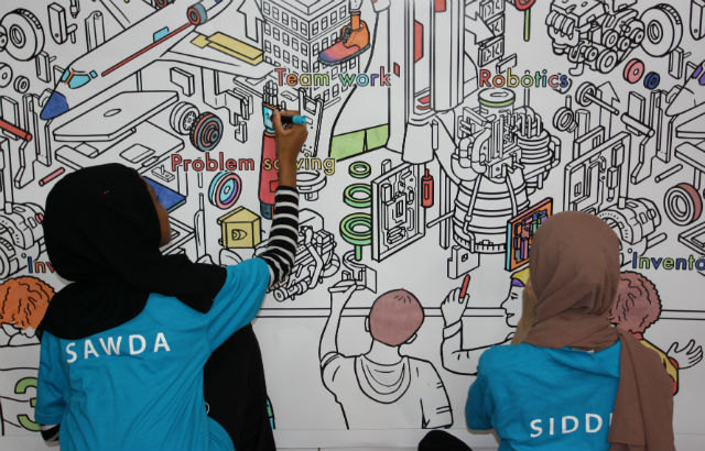 Students at the Barts and Queen Mary Science Festival 2018