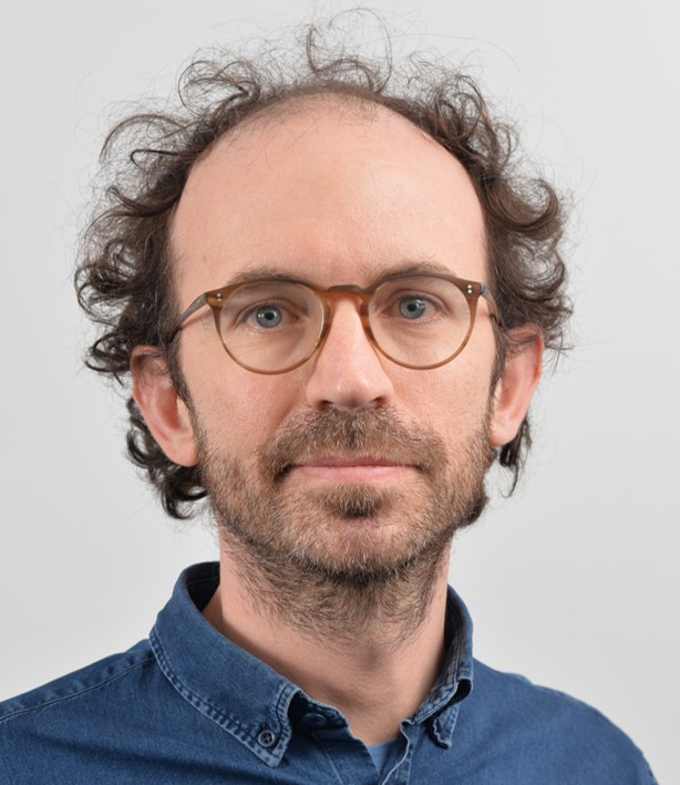 Headshot of Dr Alexandre de Mendoza Soler