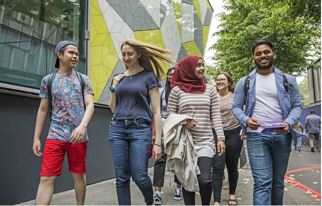 Undergraduate students at Queen Mary. Credit: Queen Mary.