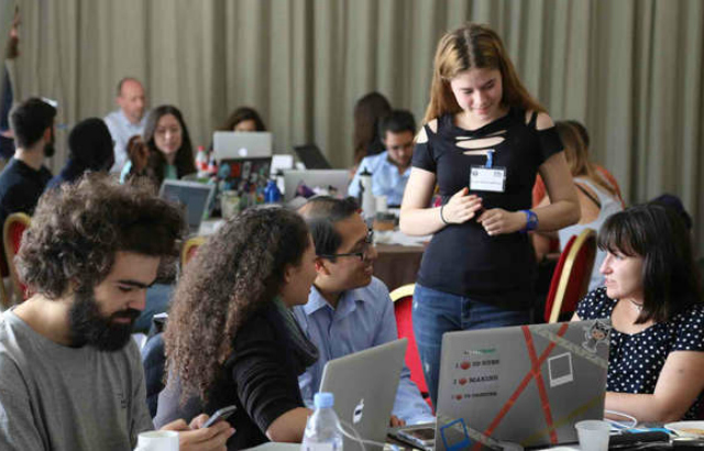 L-R: Kostie Kontorravdis, Billie Akwa Moore, Kulwant Bhatia (London Judge), Imogen Woods-Wilford and Marysia Clouter