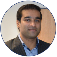 Photo of Dr Saqib Shamim