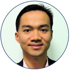 Photo of Professor Zion Tse