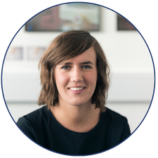 Photo of Dr Alison Thomson